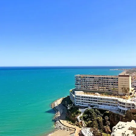 Apartment Penthouse La Roca *